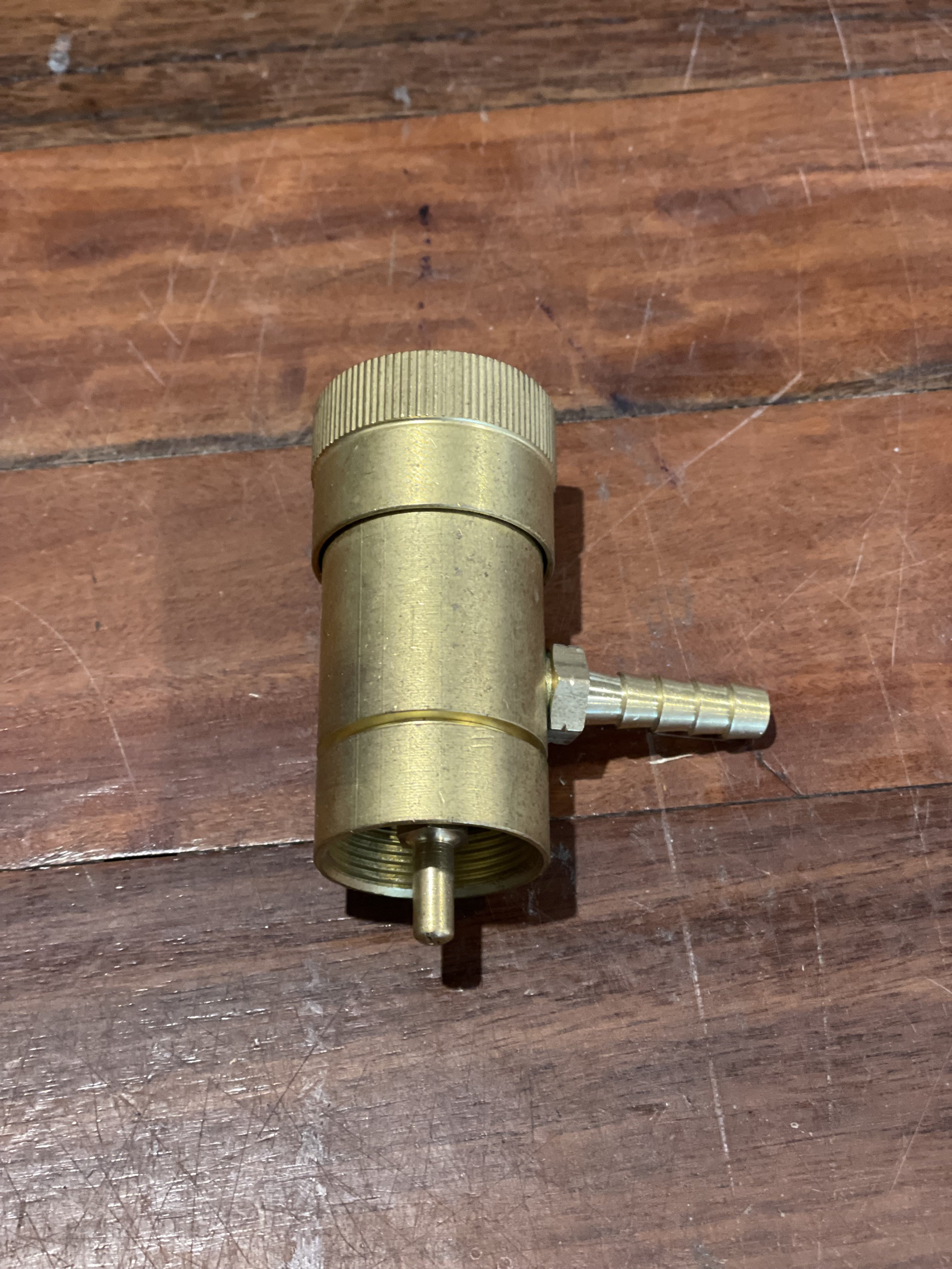 Oxygen Regulator for Hot Devil Cylinder